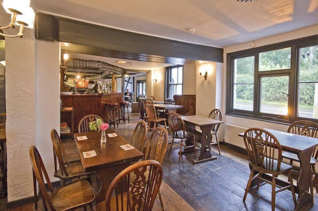 The May Garland Inn Hellingly Exterior foto